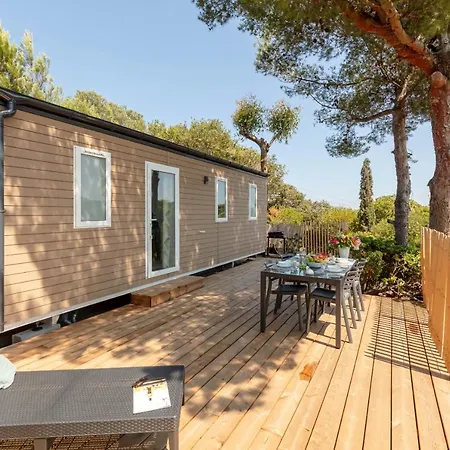 Semesterbostad L'olivier, Mobil-home Climatise Avec Vue Exceptionnelle Hyères